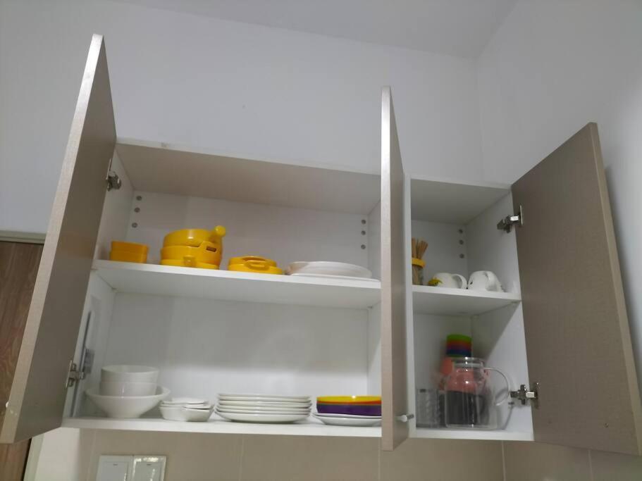Hani Homestay Wifi Netflix Secure Parking Klia Usim Inti Aeon Mall Nilai Zewnętrze zdjęcie