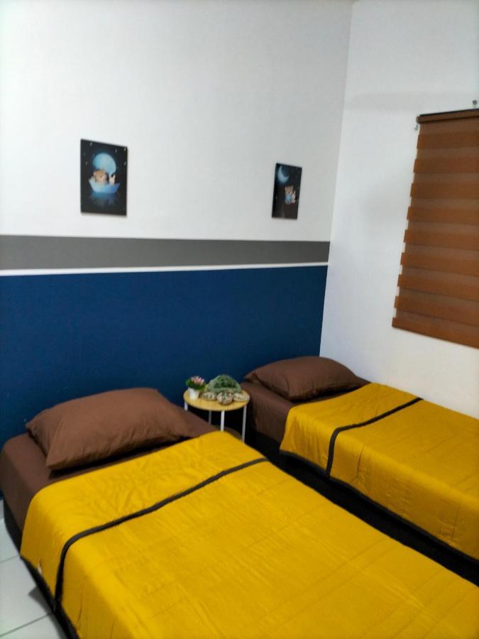 Hani Homestay Wifi Netflix Secure Parking Klia Usim Inti Aeon Mall Nilai Zewnętrze zdjęcie